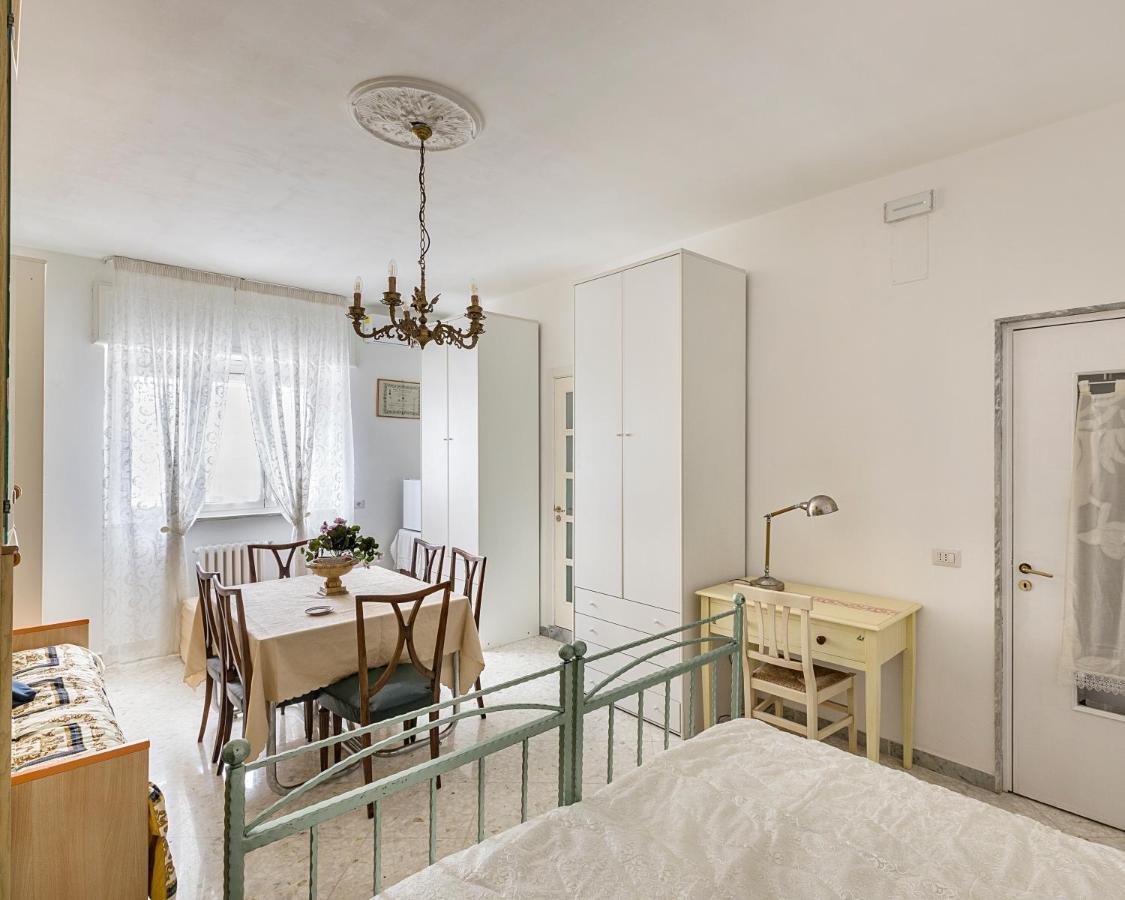 בארי B&B Limited Edition מראה חיצוני תמונה